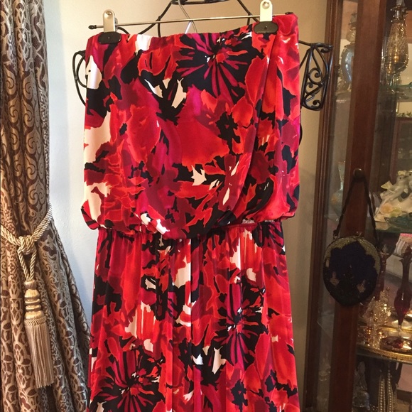 Not for sell yet, Adressing woman jumpsuit - Picture 2 of 5